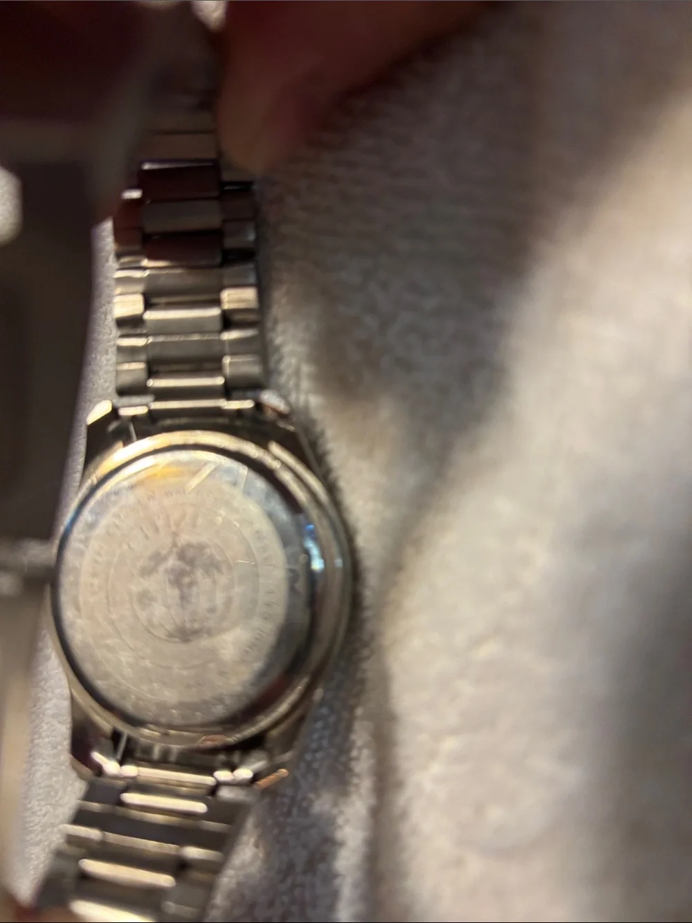 Men's Silver Tone Analog Watch with Black Dial